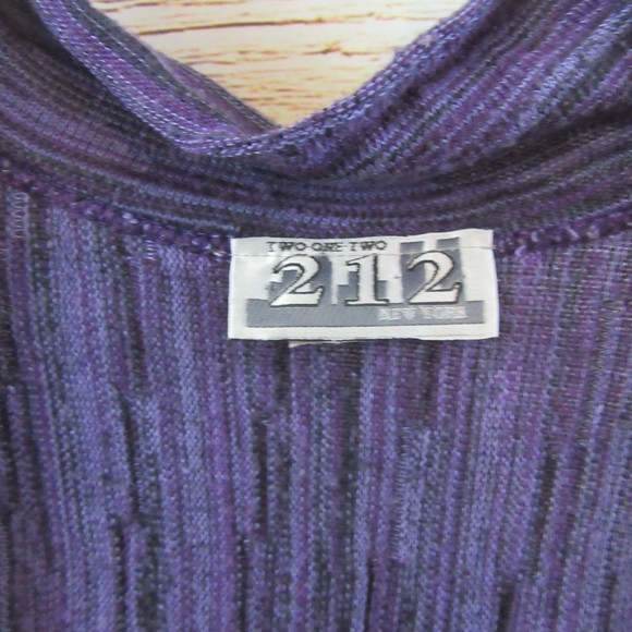 Two One Two 212 New York Med Purple Knit Cardigan - Picture 4 of 4